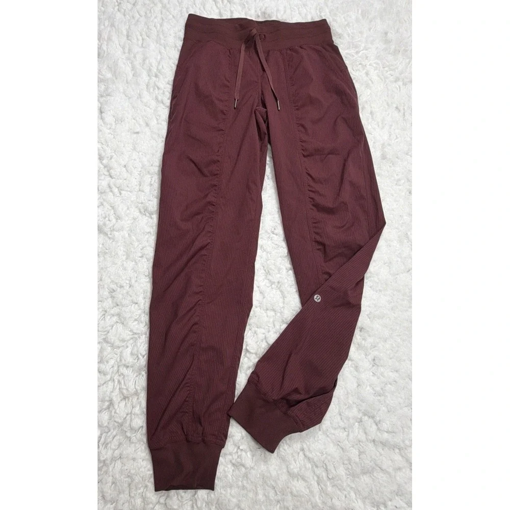 Lululemon Dance Studio Full Length Jogger Pants Women's Sz 4 Red Merlot Joggers